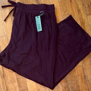NWT Terra & Sky Plum Lounge Pants 2X